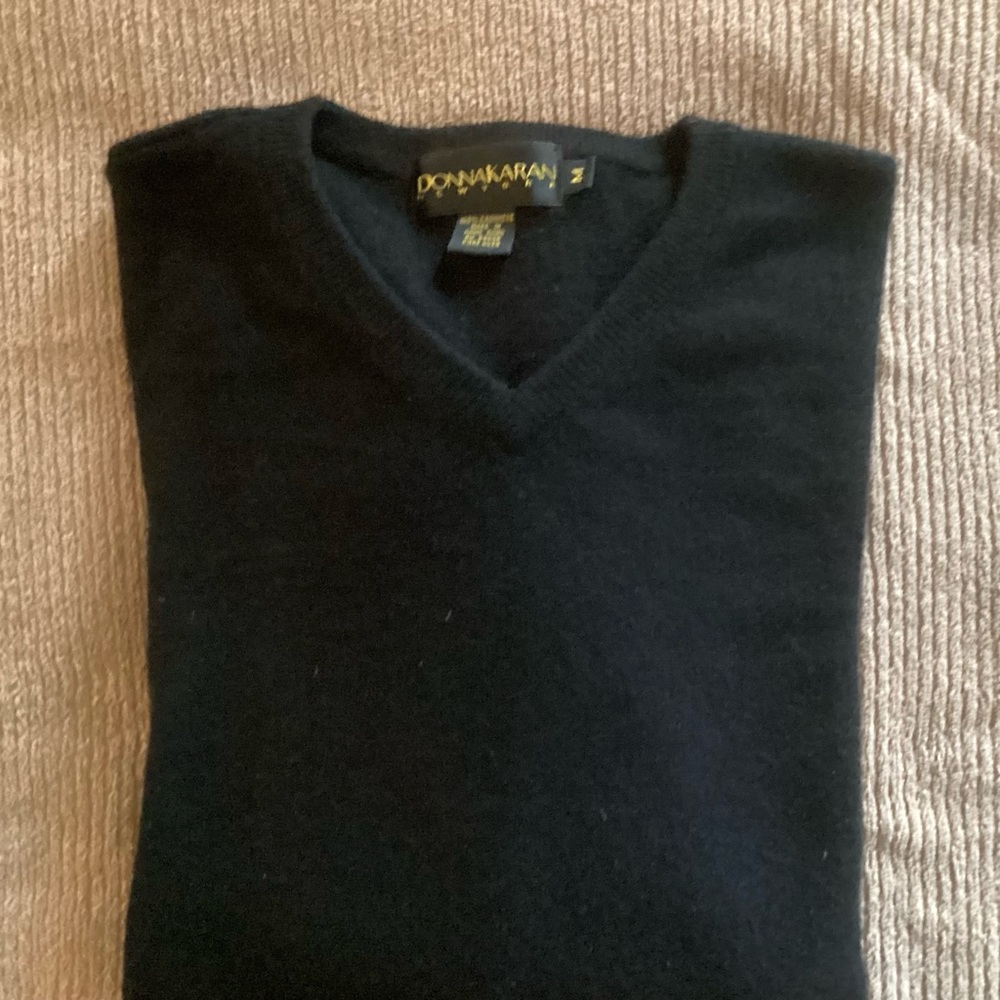 Donna Karan Men's Cashmere Black Sweater